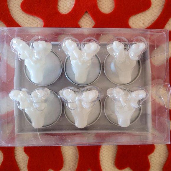 Jay Import Set of 12 White Reindeer Tea Light Candles New In Package - Picture 3 of 4